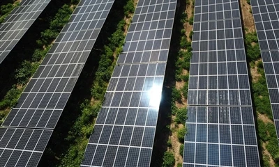 Nemecko ocenenia 317 MW v strešnej slnečnej aukcii s miernym zvýšením ceny